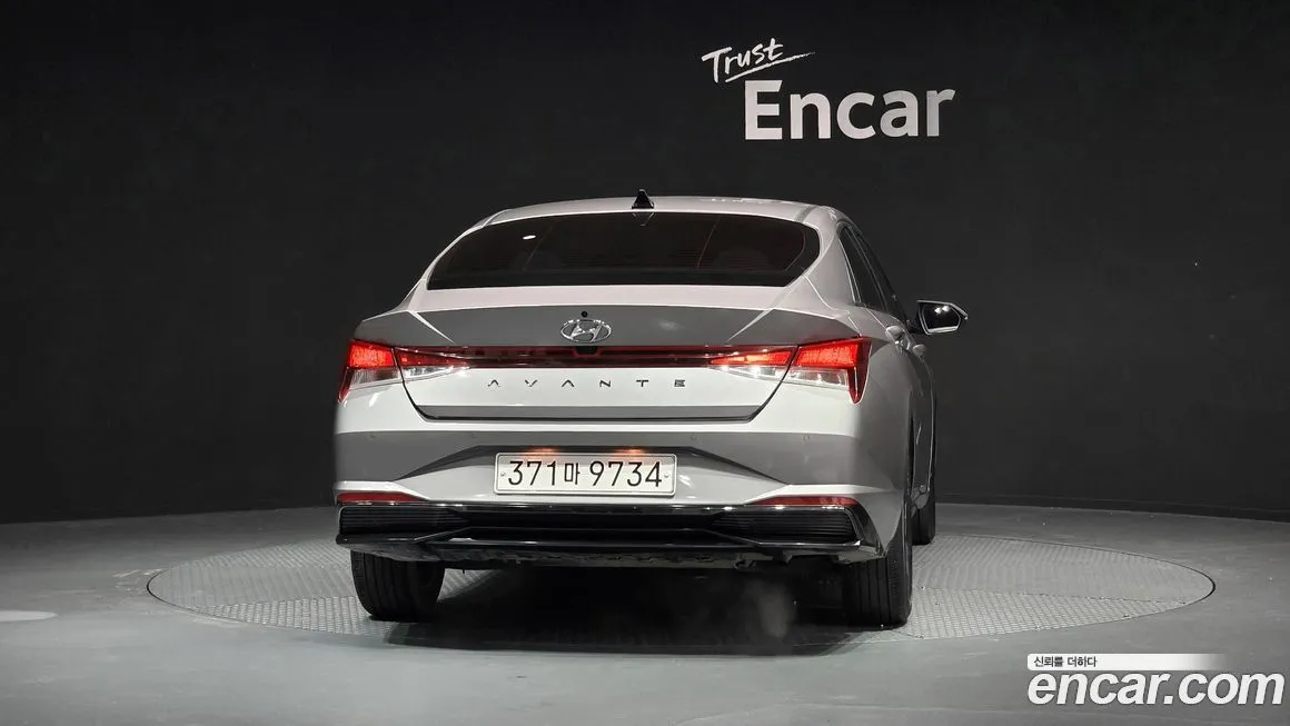 Hyundai AVANTE — фото 9