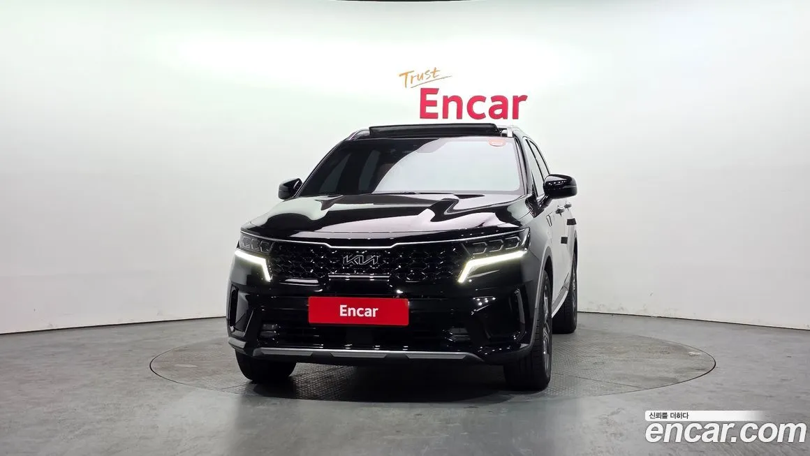 Kia Sorento — фото 10