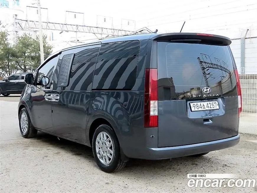 Hyundai Staria — фото 6