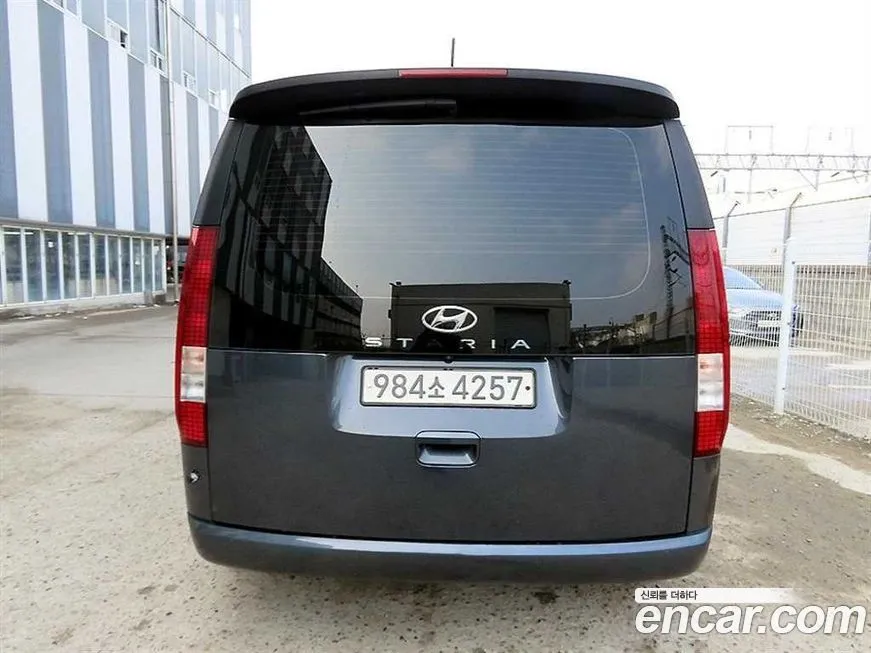 Hyundai Staria — фото 10