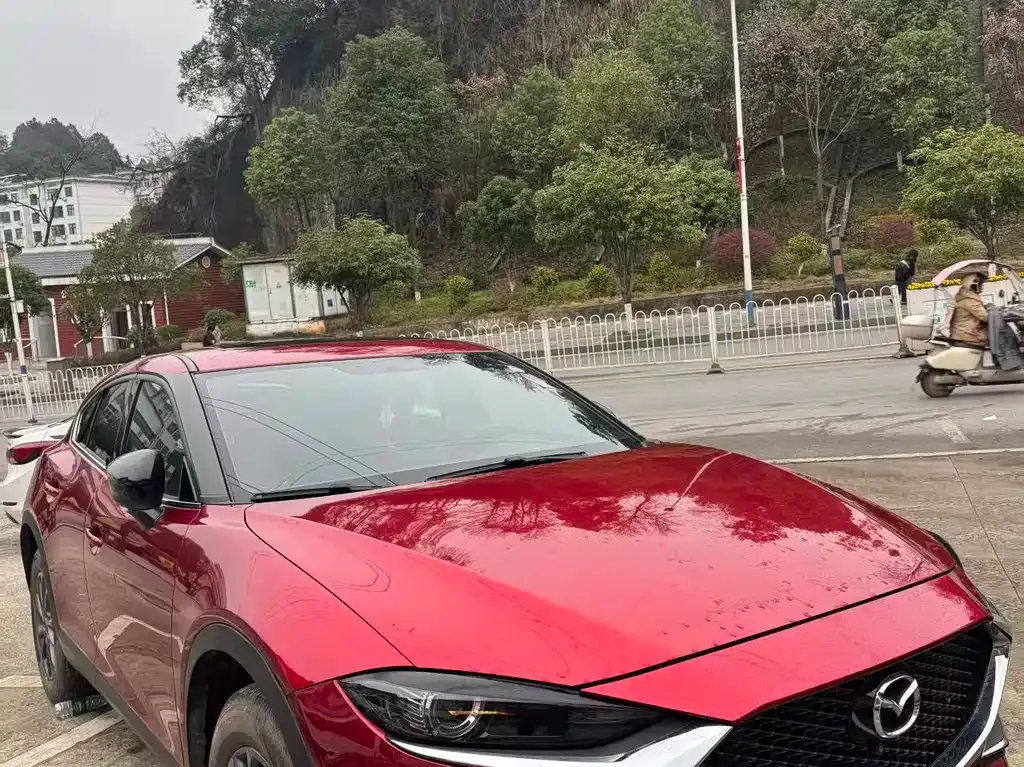 Mazda CX-4 — фото 4