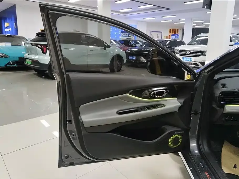 GAC Motor Shadow Leopard — фото 9