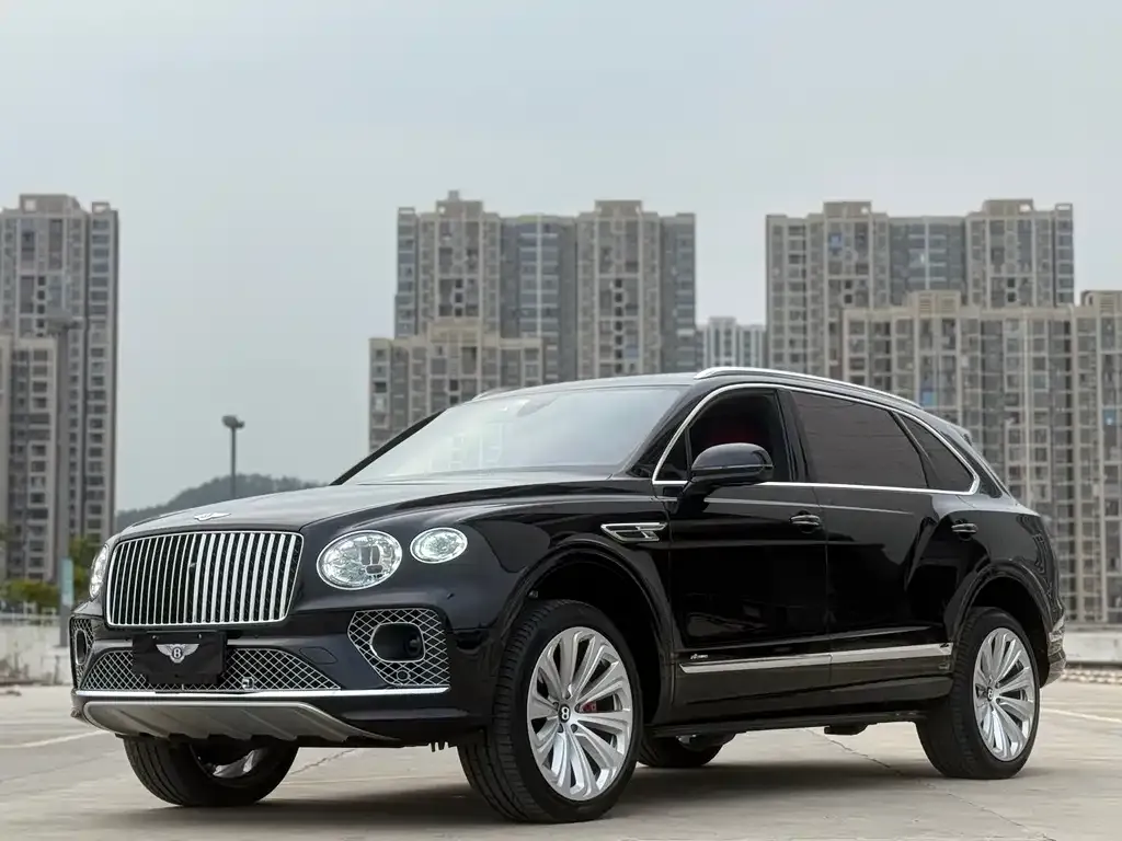 Bentley Bentayga — фото 1