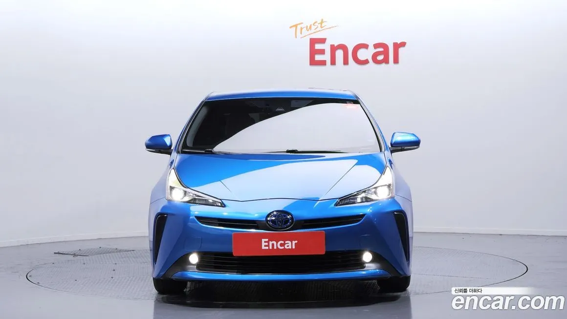 Toyota Prius — фото 4