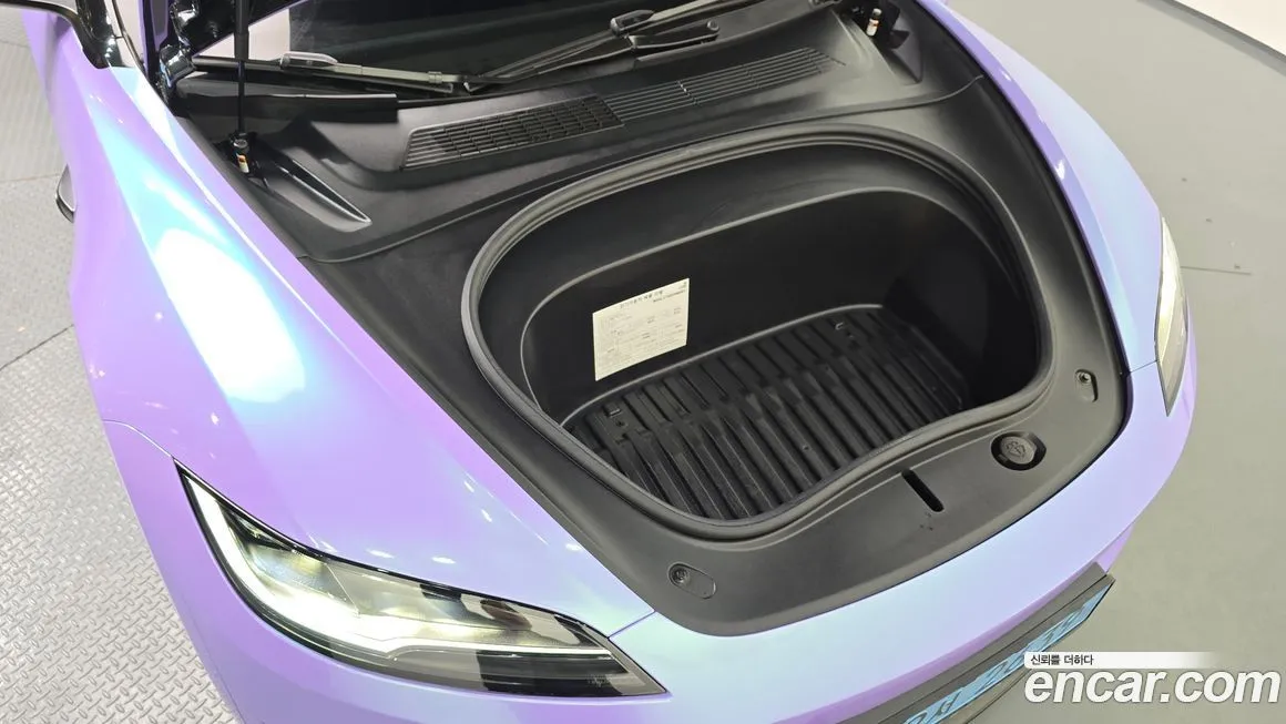 Tesla Model 3 — фото 4