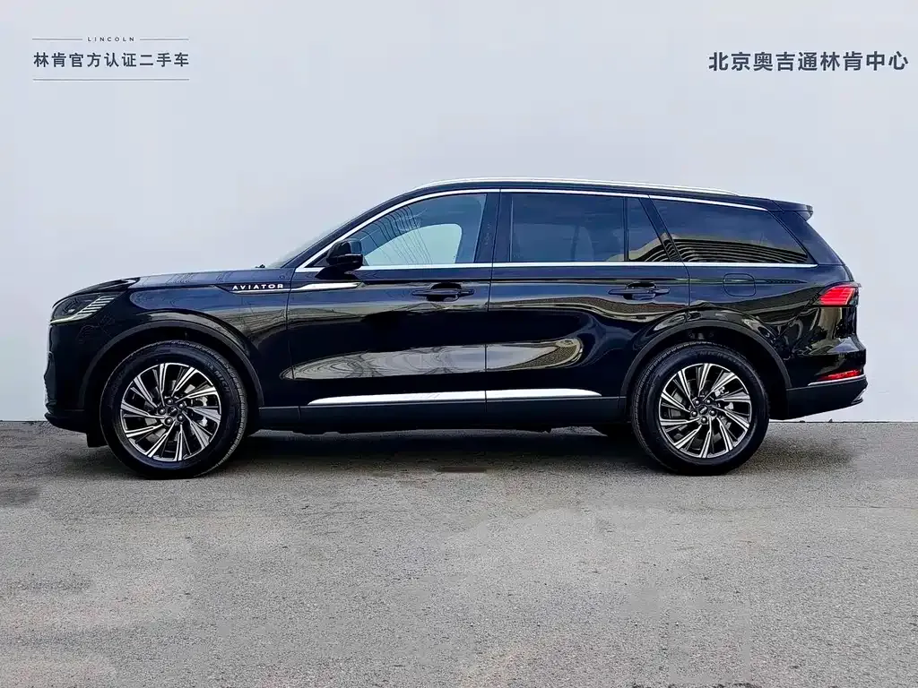 Lincoln Aviator — фото 9