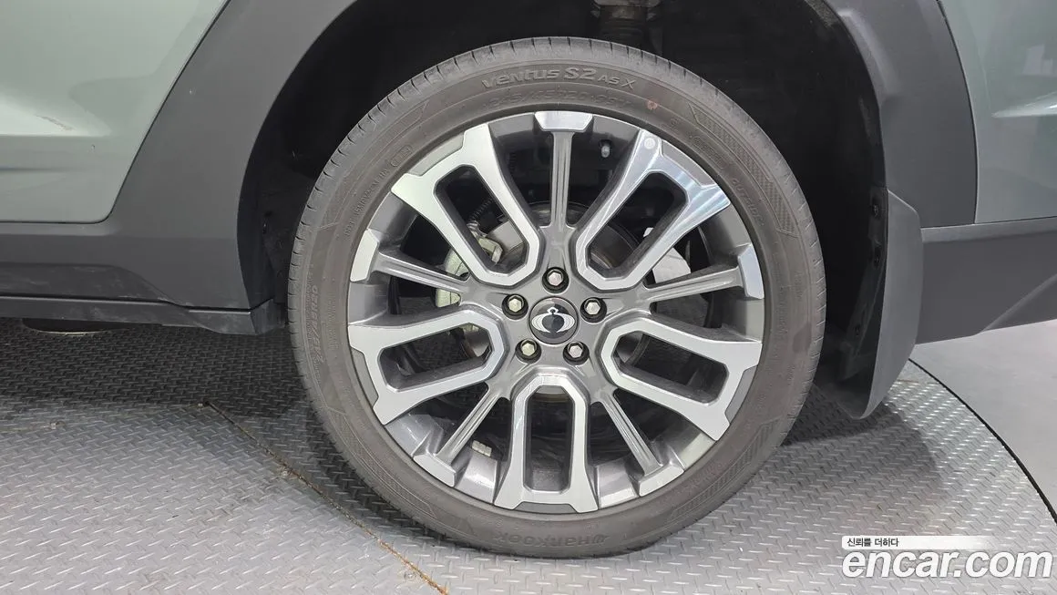 KG Mobility (Ssangyong) Torres — фото 9