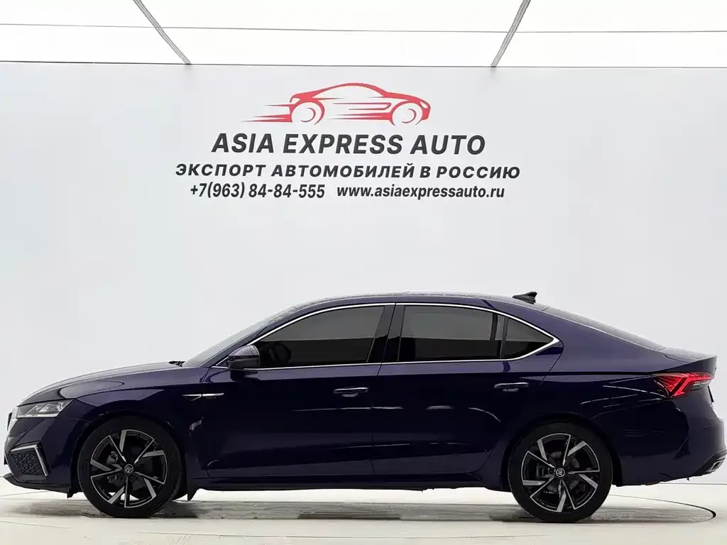 Skoda Octavia — фото 2