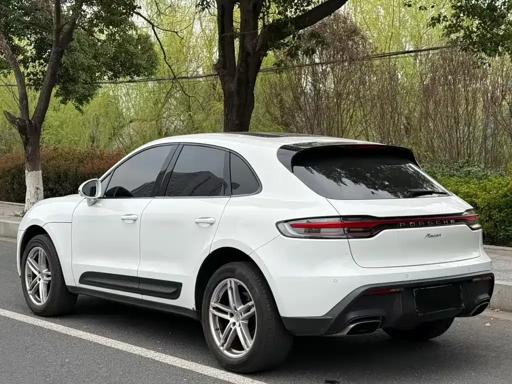 Porsche Macan — фото 8
