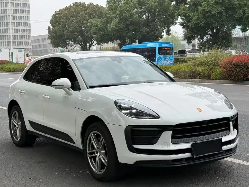Porsche Macan — фото 9