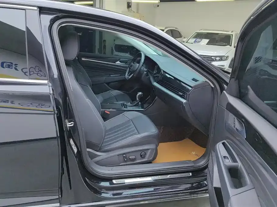 Volkswagen Passat — фото 5