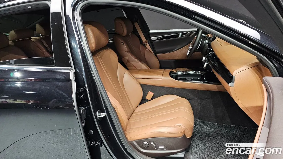 Genesis G80 — фото 10