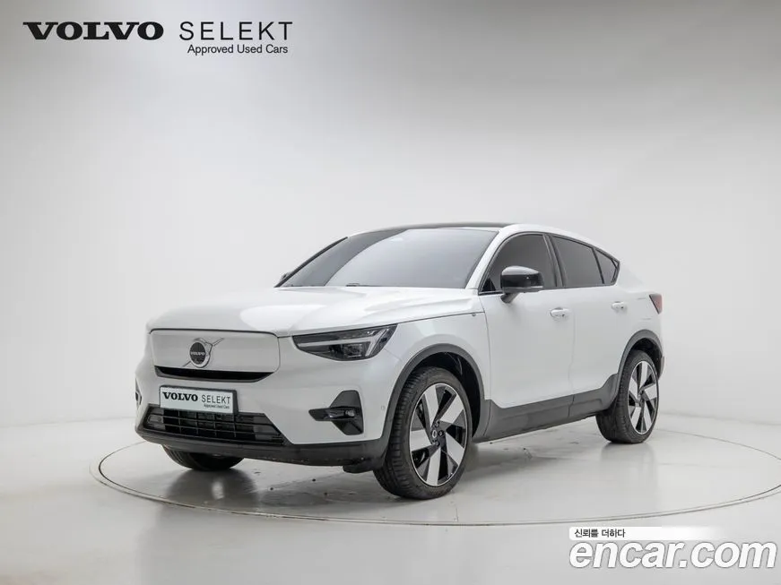 Volvo C40 — фото 1