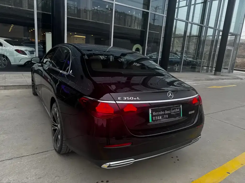 Mercedes-Benz E-Class New Energy — фото 7