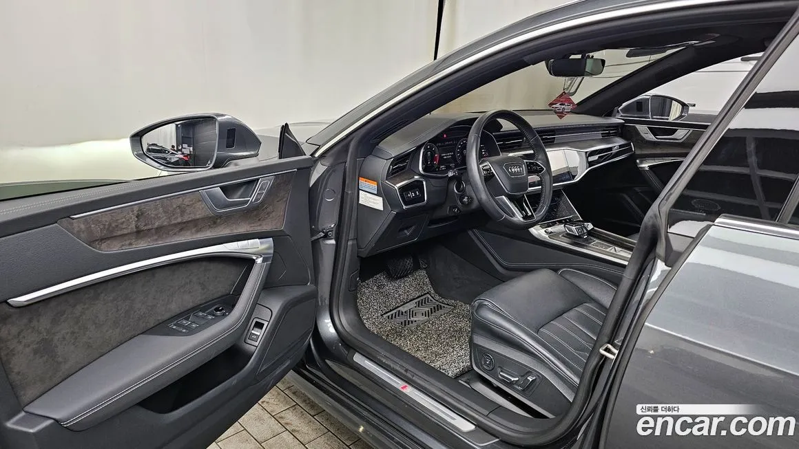 Audi A7 — фото 10