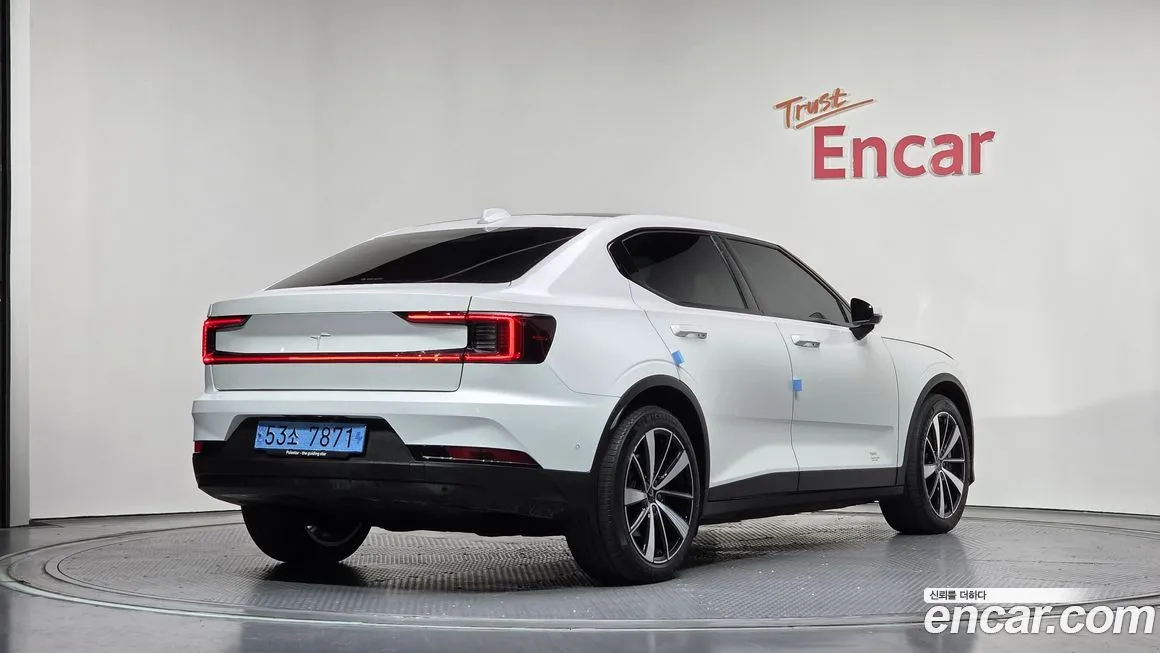 Polestar Polestar 2 — фото 3