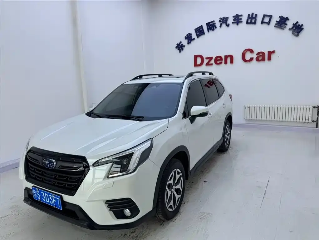 Subaru Forester — фото 2