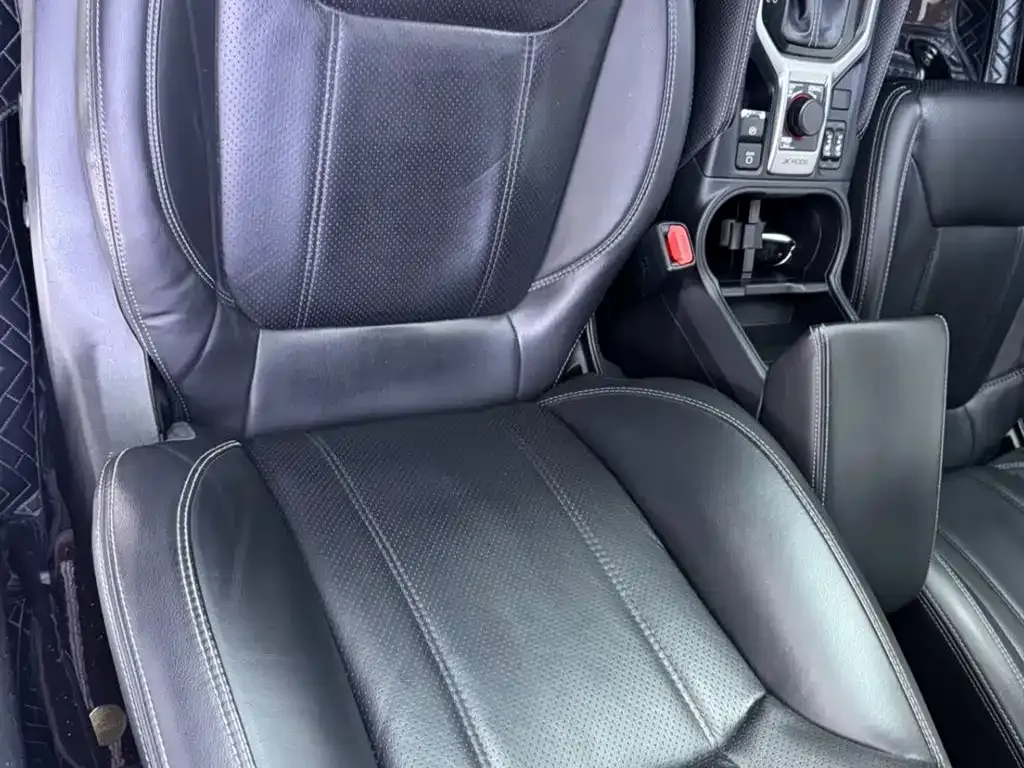Subaru Forester — фото 9