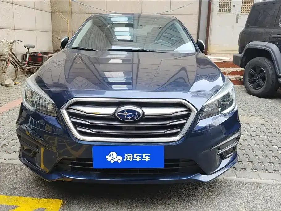 Subaru Legacy — фото 2