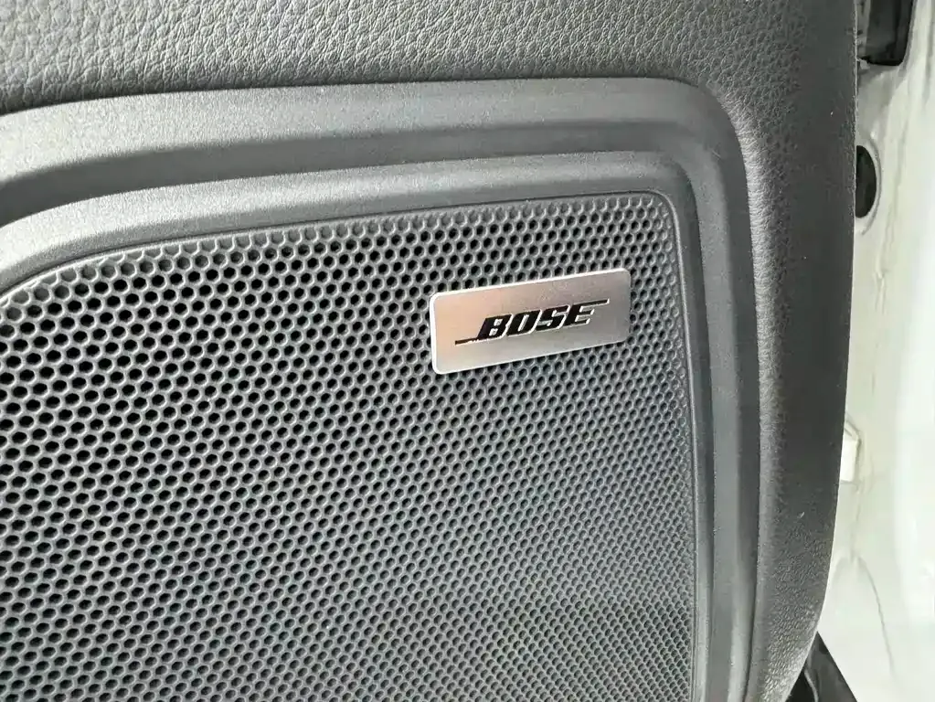 Porsche Macan — фото 8