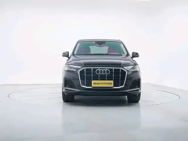 Audi Q7 — фото 3