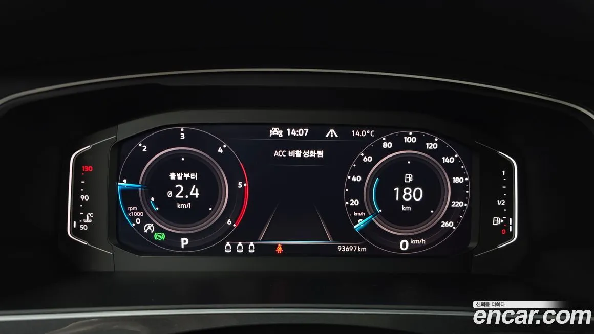 Volkswagen Tiguan — фото 3