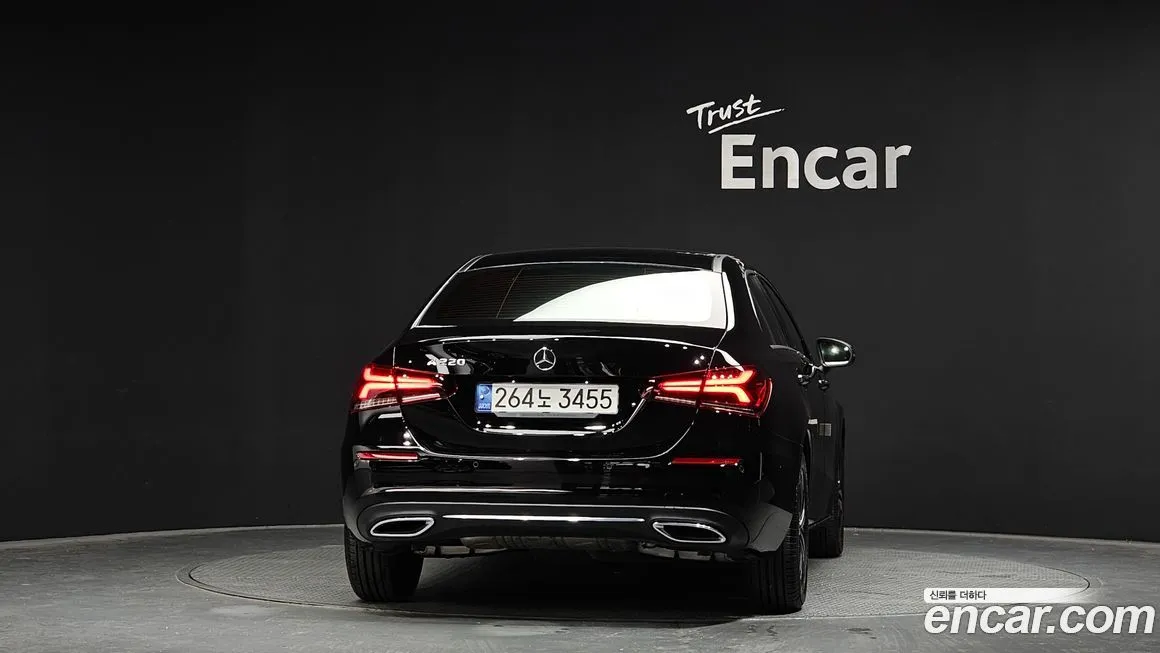 Mercedes-Benz A-Class — фото 10