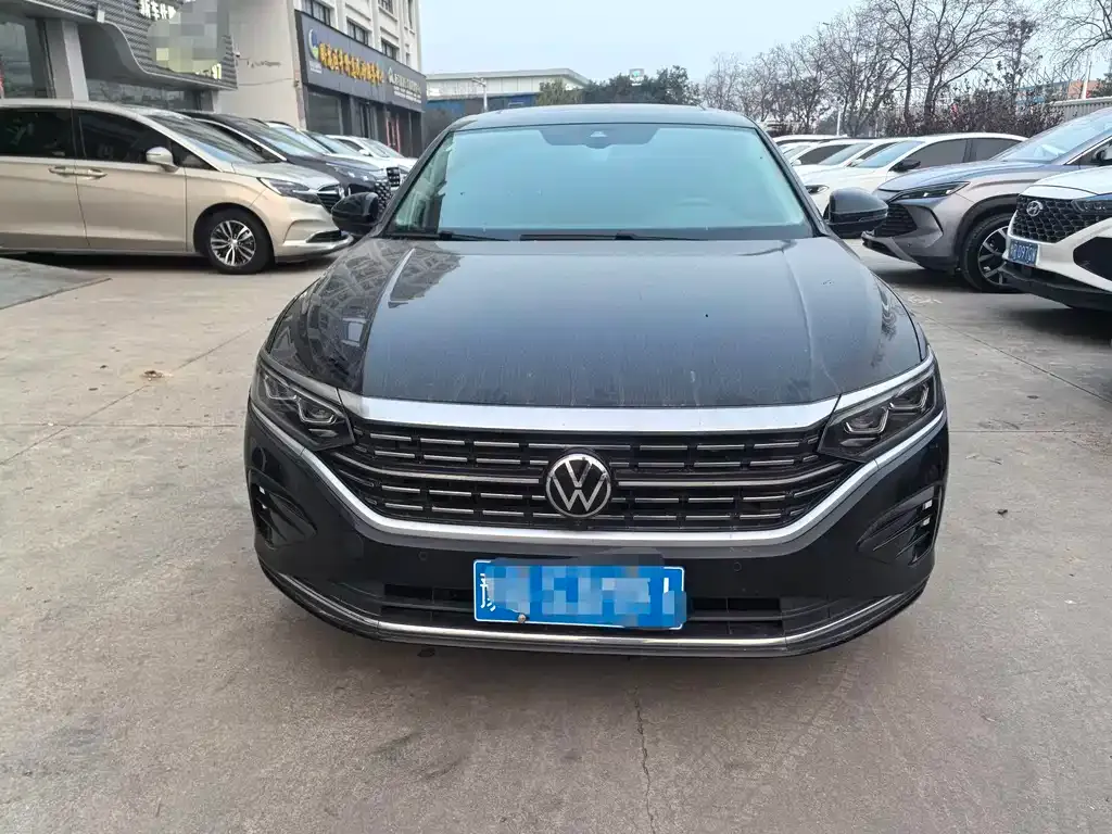 Volkswagen Passat — фото 5