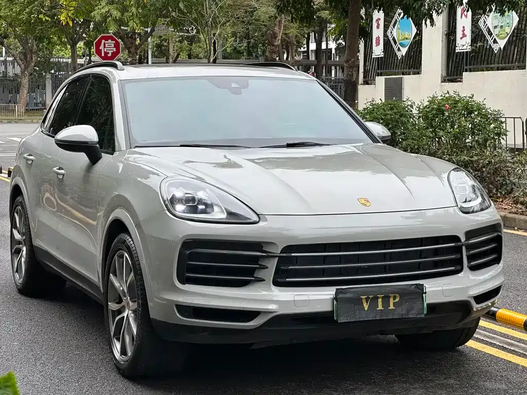 Porsche Cayenne Hybrid — фото 5