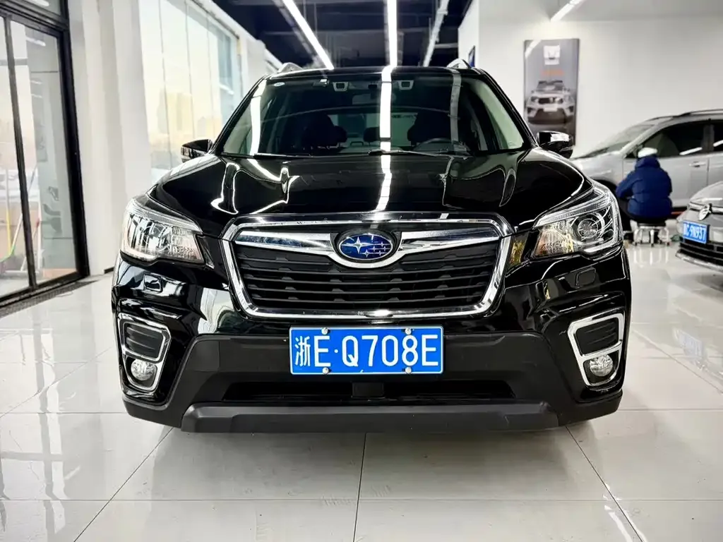 Subaru Forester — фото 3