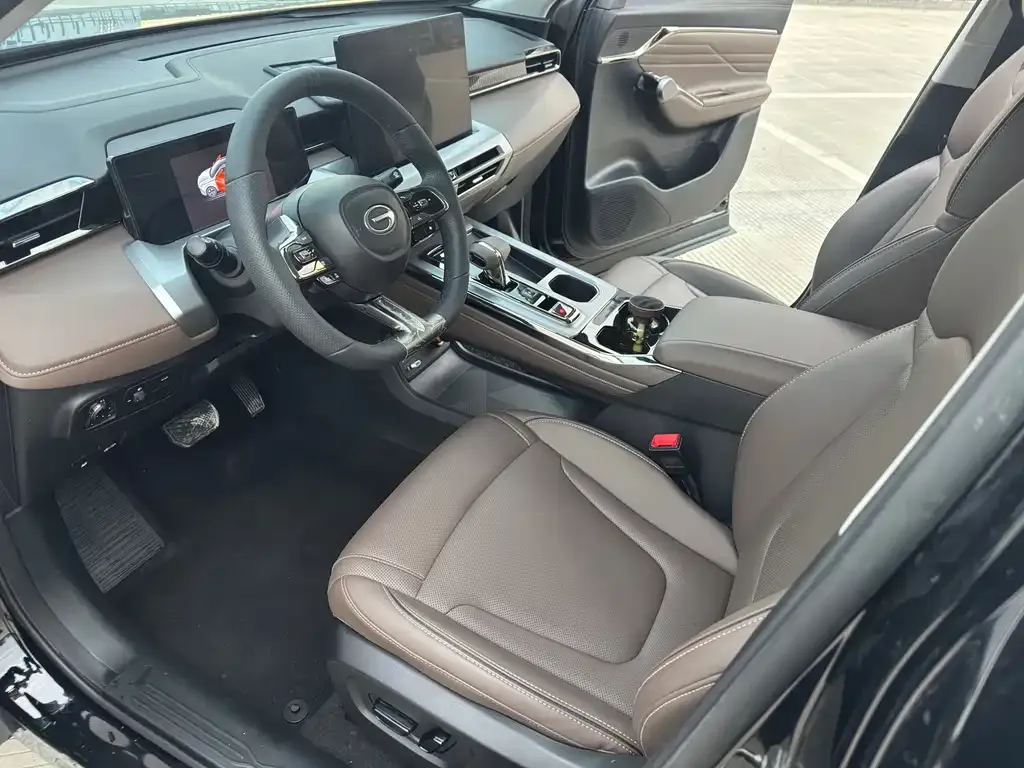 GAC Motor Trumpchi GS4 — фото 4