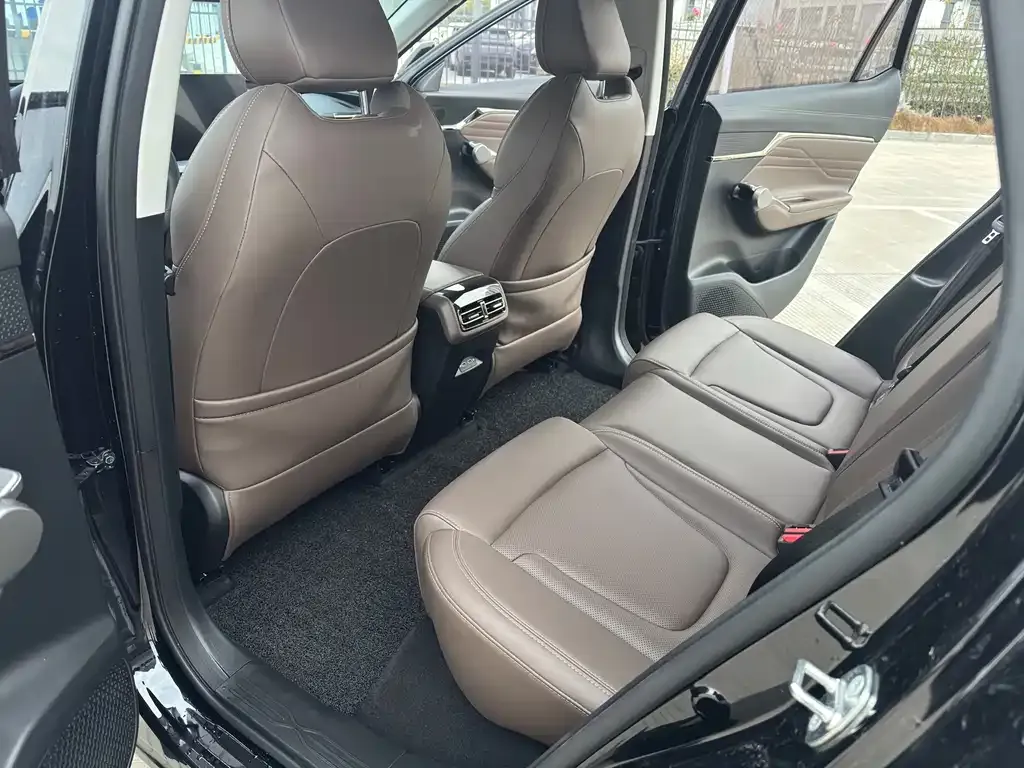 GAC Motor Trumpchi GS4 — фото 9