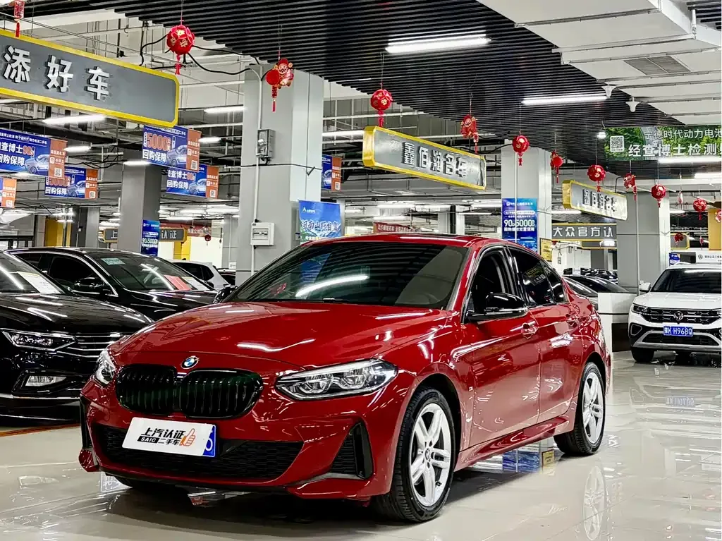 BMW 1 Series — фото 1