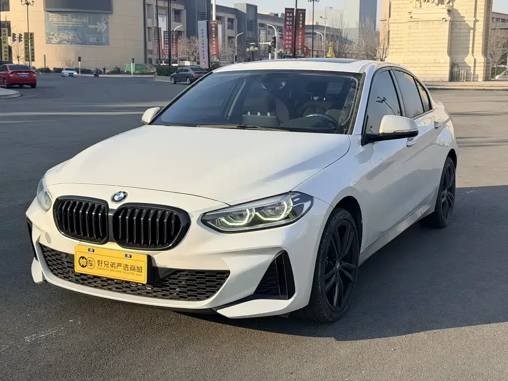 BMW 1 Series — фото 1
