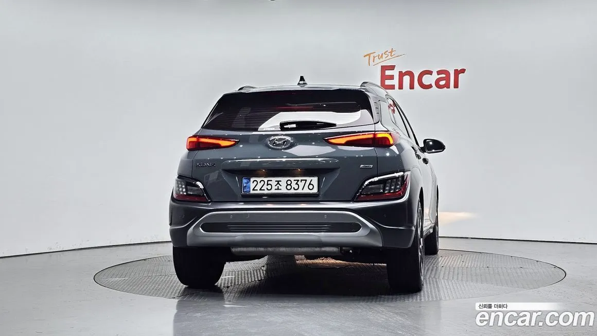 Hyundai Kona — фото 2