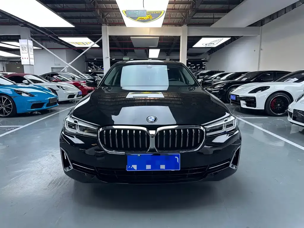 BMW 5 Series — фото 2