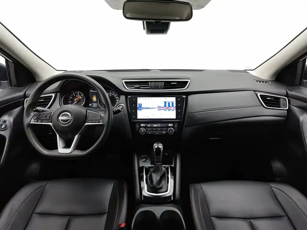Nissan Qashqai — фото 9