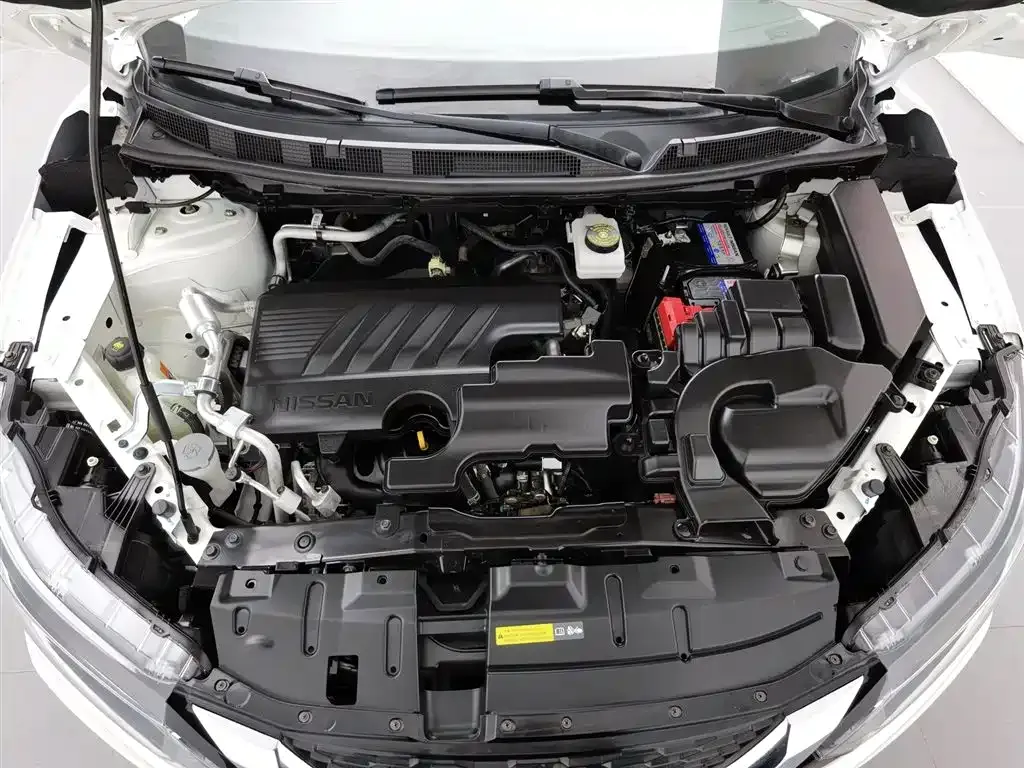 Nissan Qashqai — фото 8