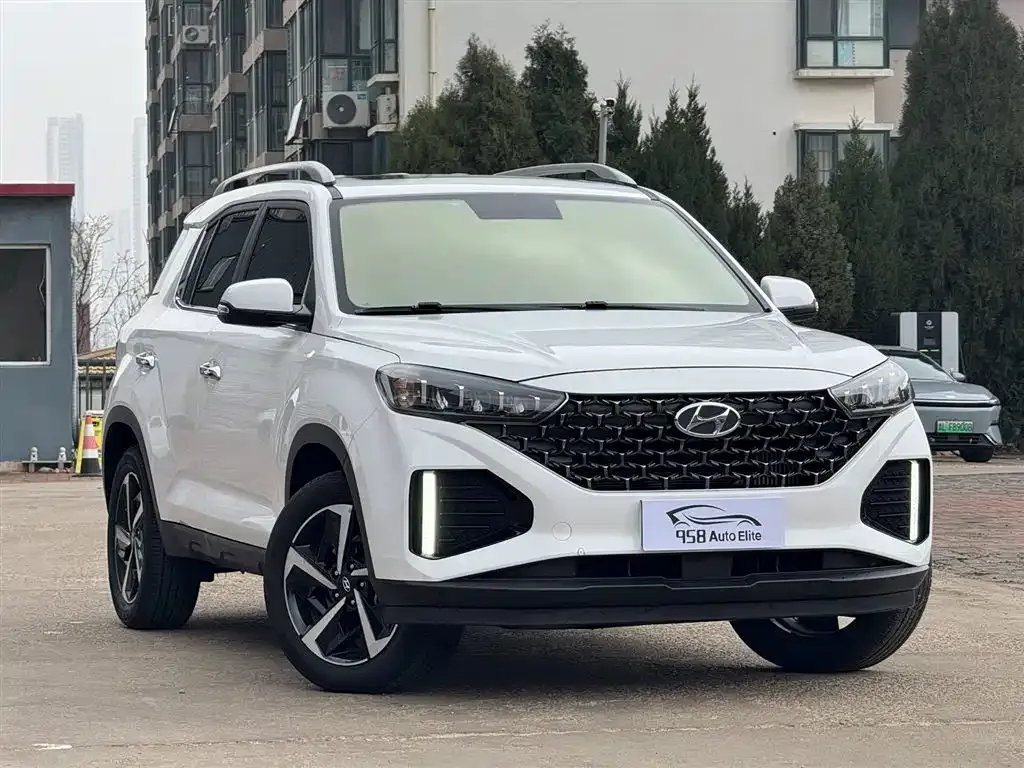 Hyundai ix35 — фото 1