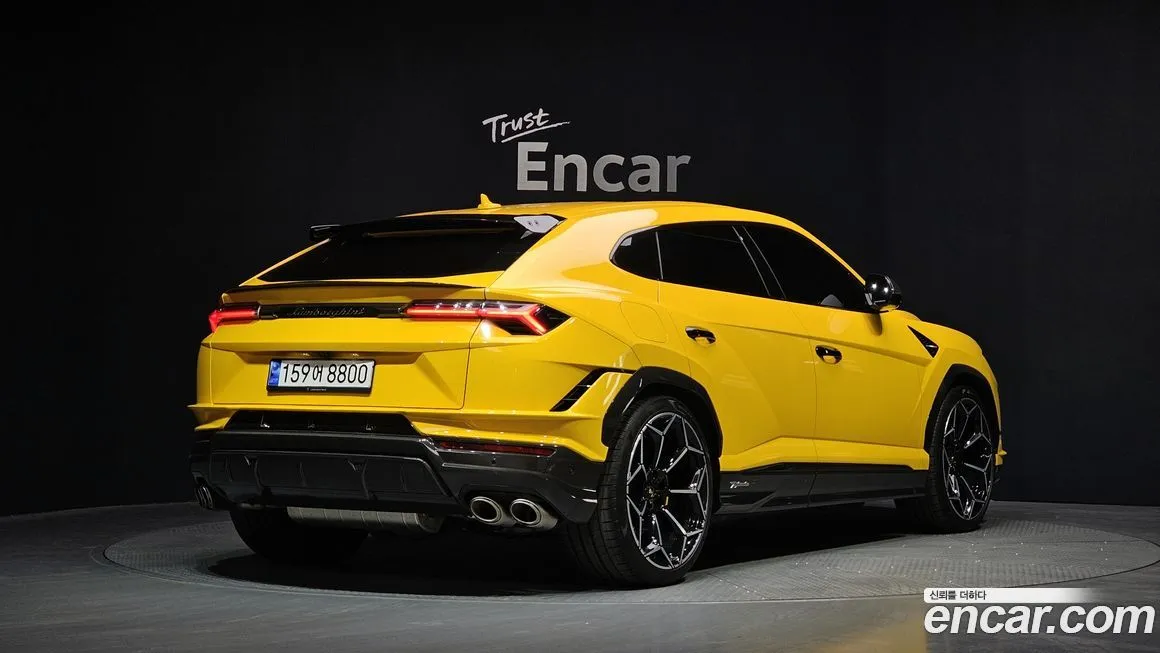 Lamborghini Urus — фото 4