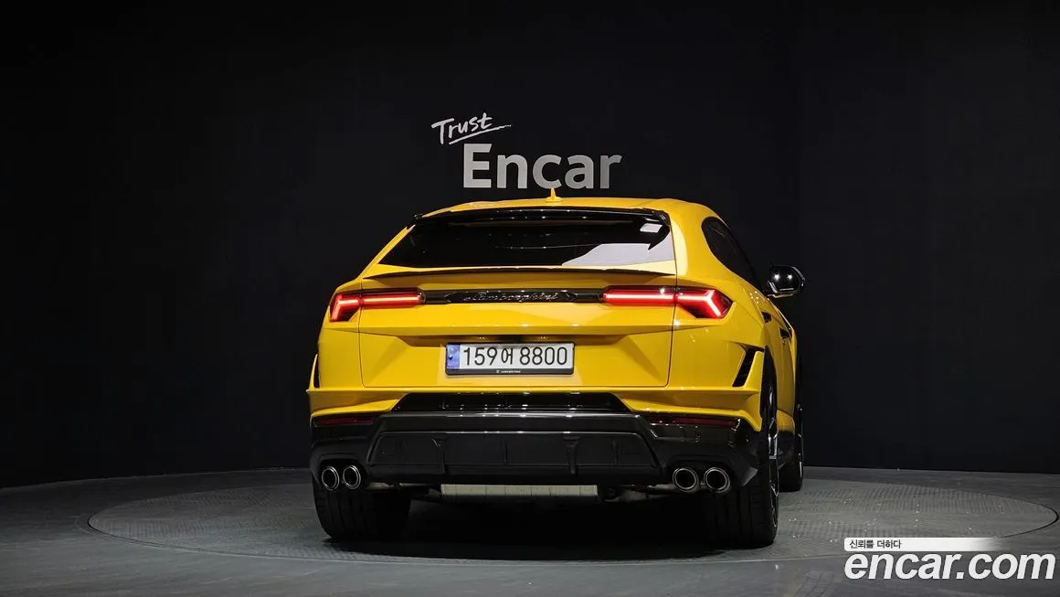 Lamborghini Urus — фото 3