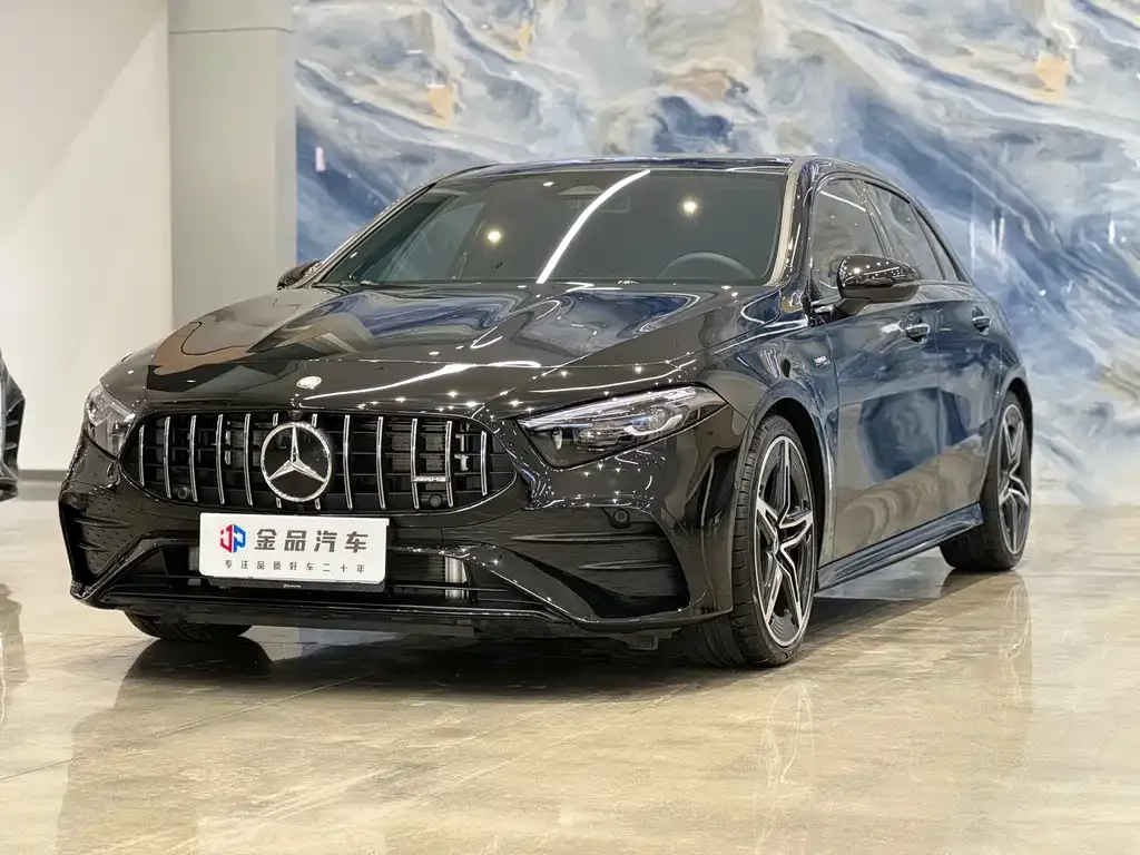 Mercedes-Benz A-Class AMG — фото 1