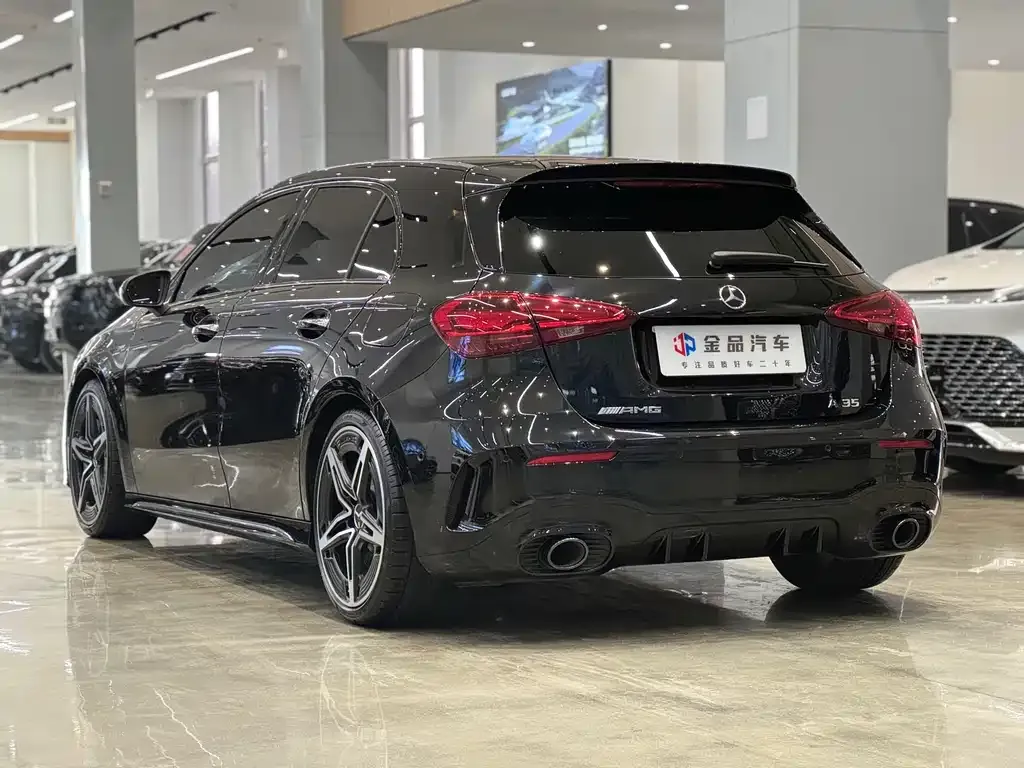 Mercedes-Benz A-Class AMG — фото 4