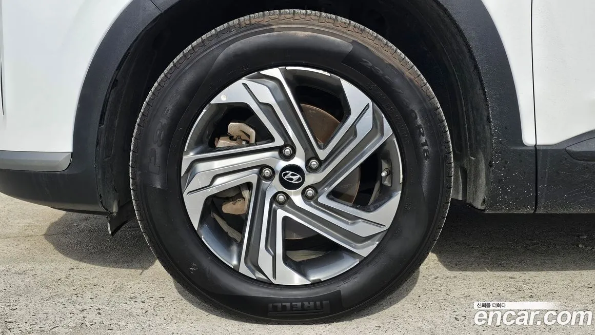 Hyundai Santafe — фото 8