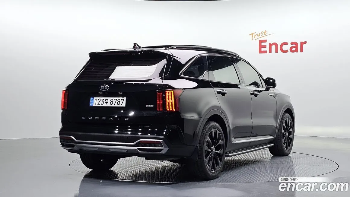 Kia Sorento — фото 4