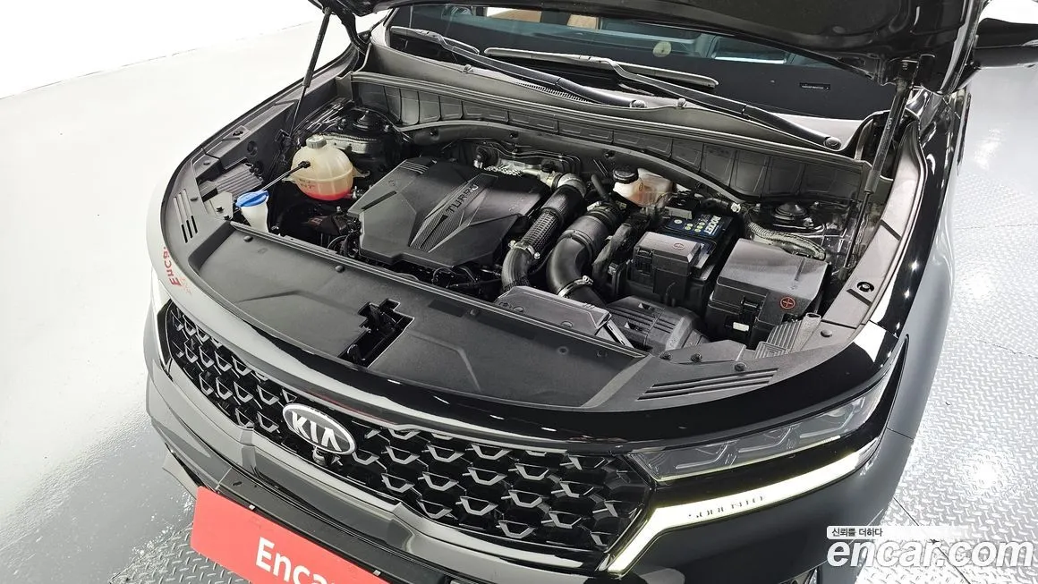 Kia Sorento — фото 10