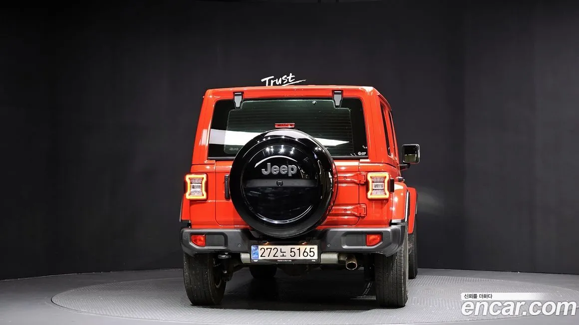 Jeep Wrangler — фото 4