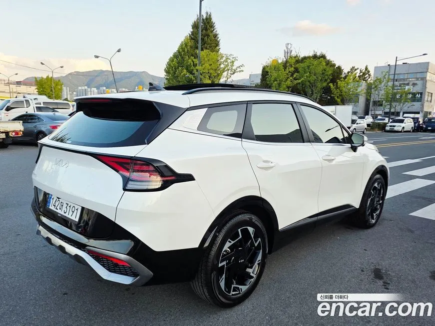 Kia Sportage — фото 9