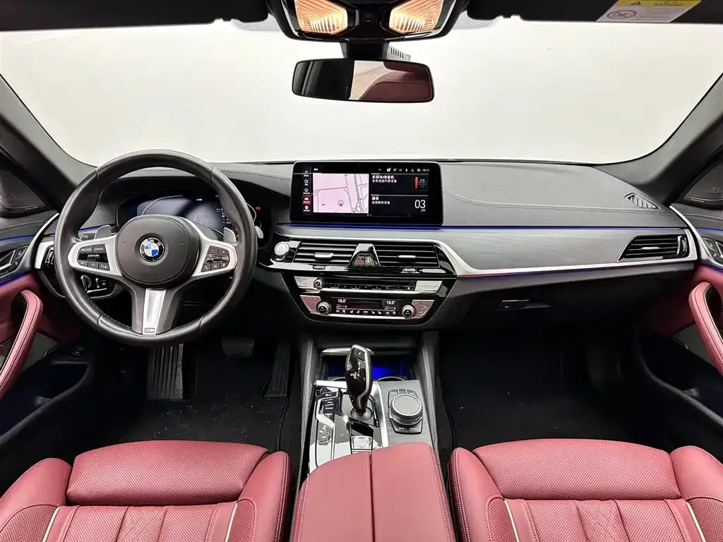 BMW 5 Series — фото 9