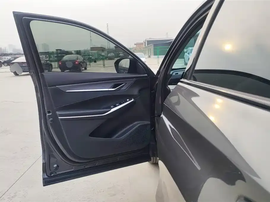 Changan CS75PLUS — фото 4